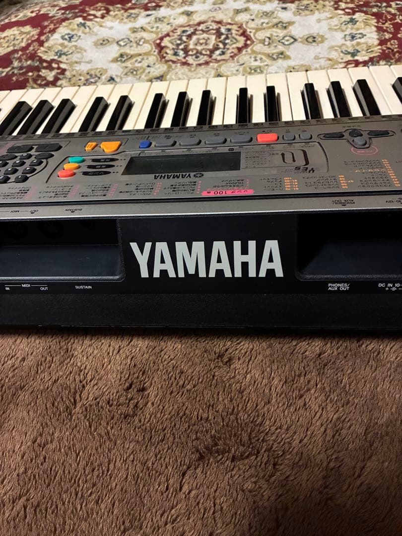 電子ピアノ　YAMAHA PSR201