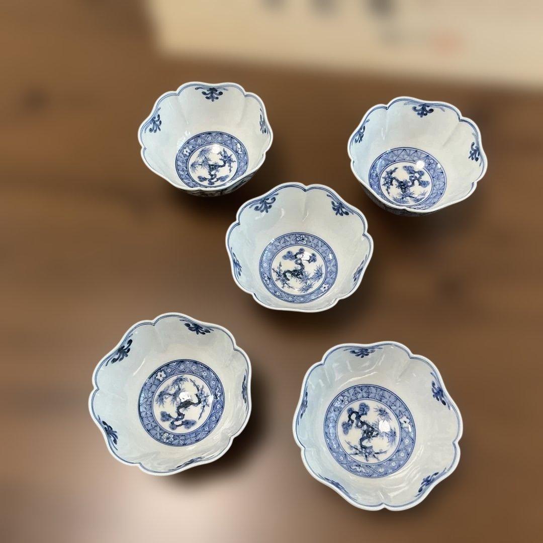 売却済み　九谷焼　長左　祥瑞手松竹梅　小鉢揃え　5客揃え　未使用、同柄　皿揃え