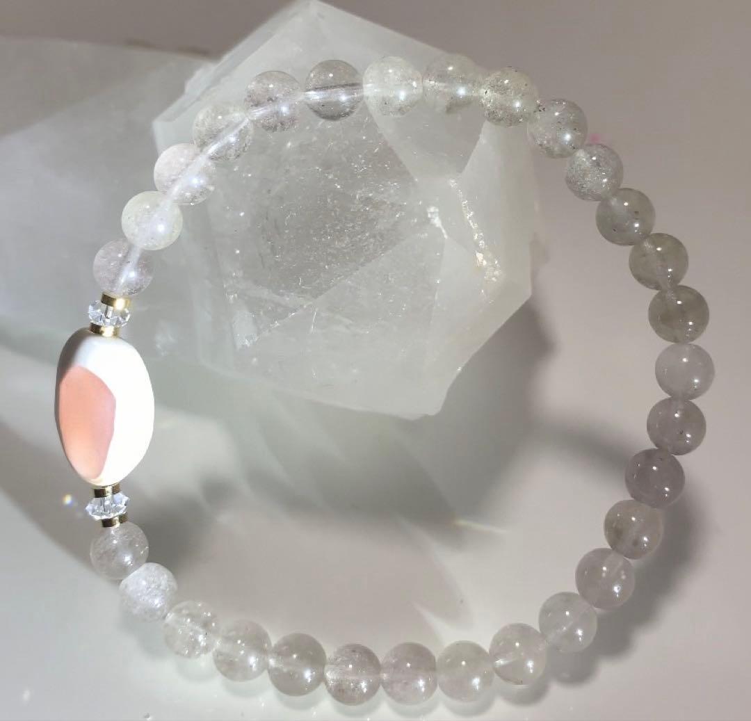 ブラックリビアングラス　ピンクボツワナアゲート　ブレスレット　パープル