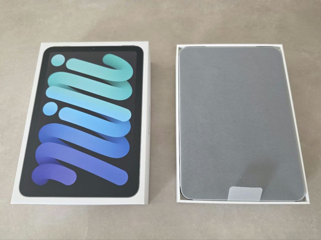 ほぼ新品 iPad mini 7 WiFiモデル 128GB スペースグレイ