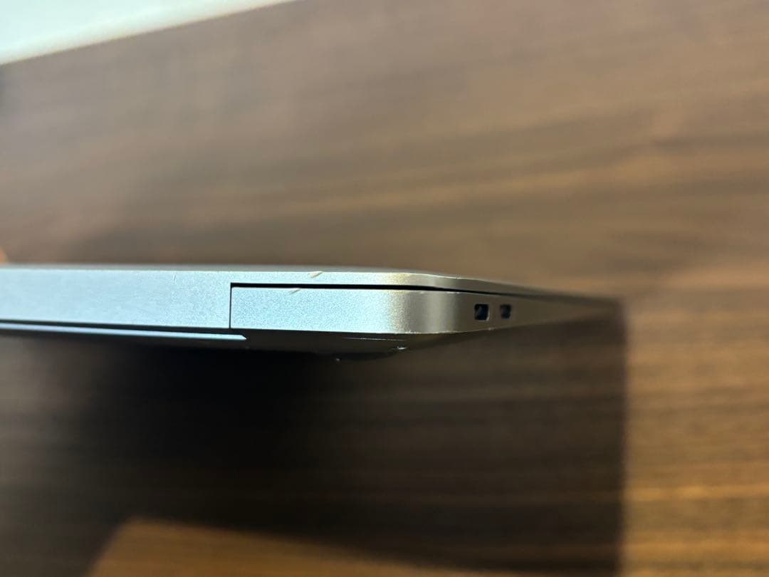 MacBook Air 2020 Retina 13インチ A2179