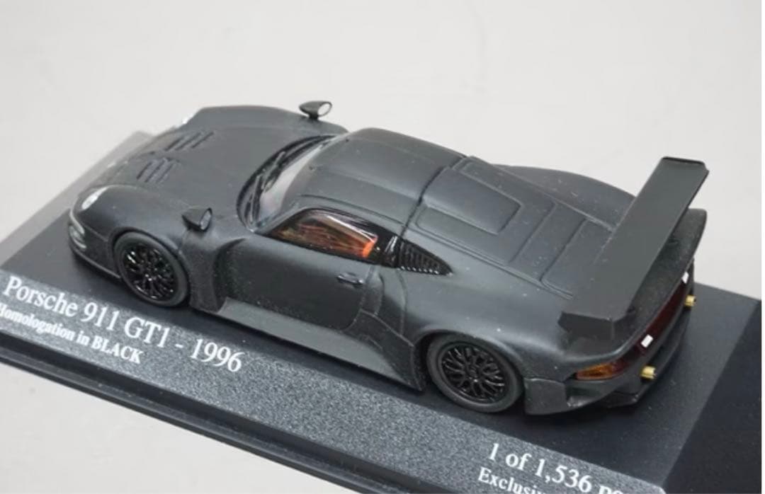 ミニチャンプス 京商 1/43 ポルシェ 911 GT1 1996