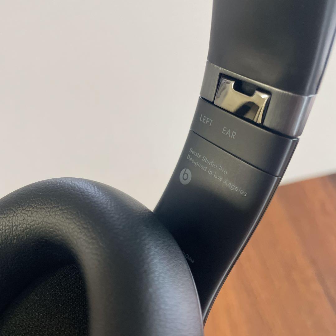 良品⭐️ Beats Studio Pro ワイヤレスヘッドホン　ブラック 黒