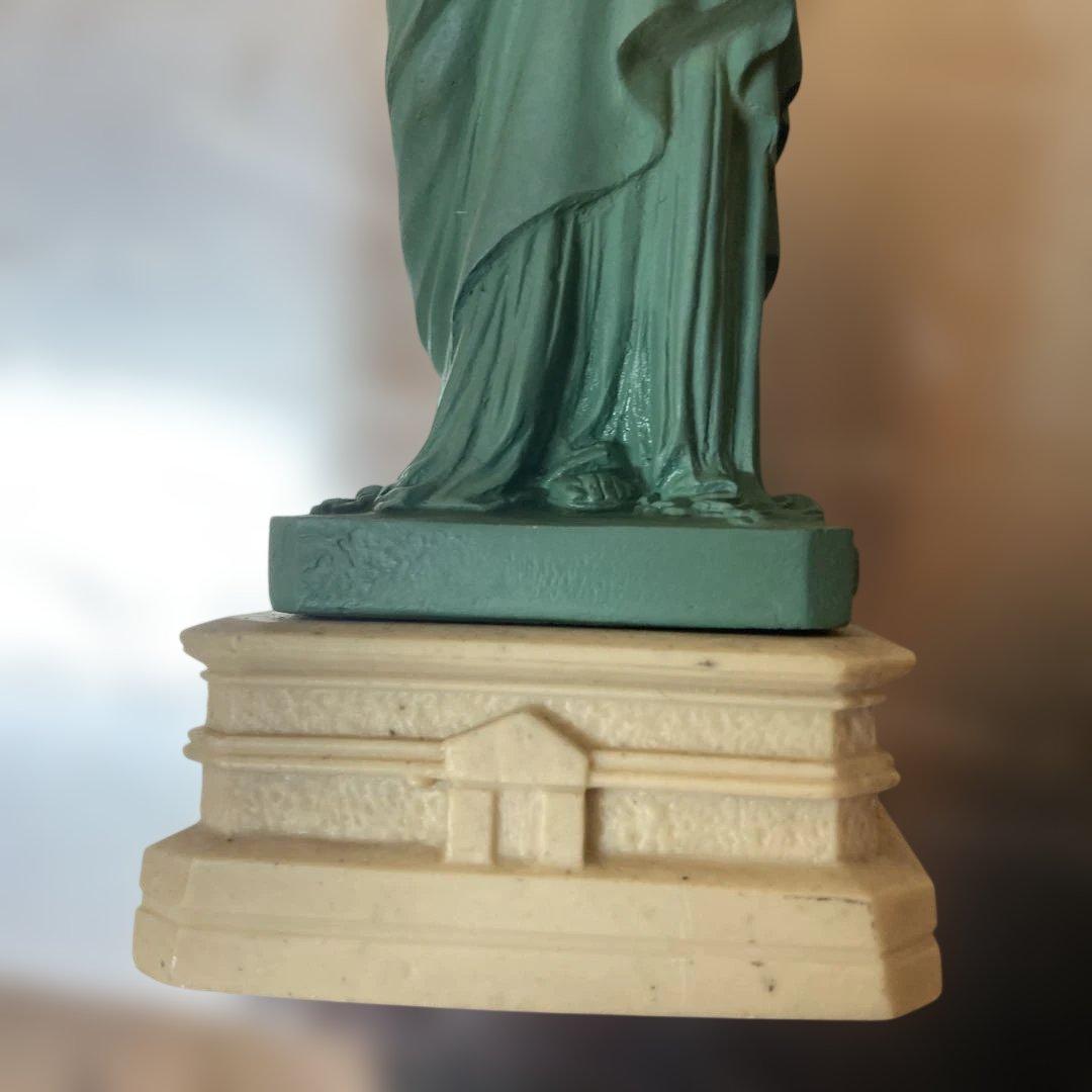 自由の女神像 緑色