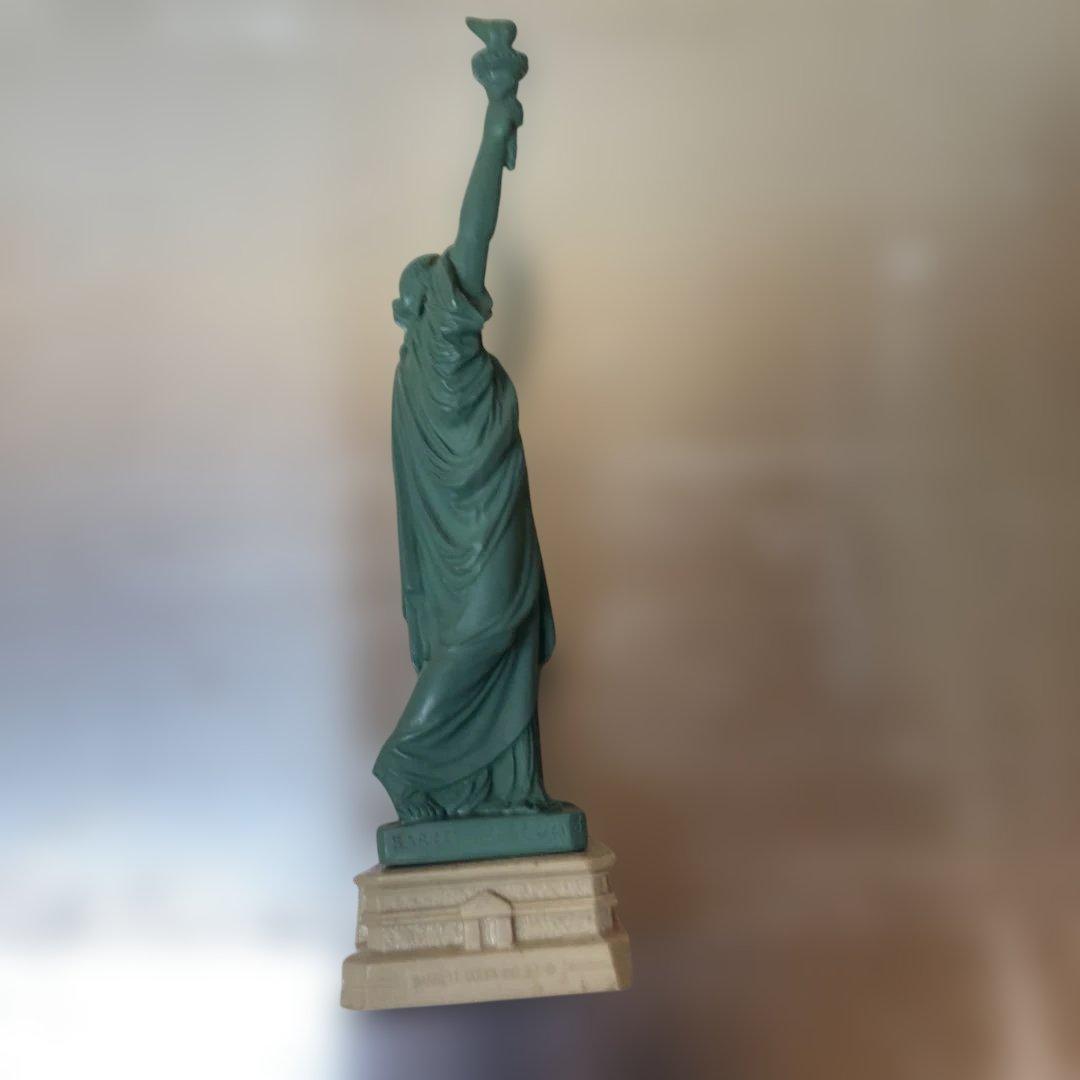 自由の女神像 緑色