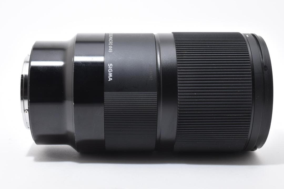 SIGMA シグマ 70mm F2.8 DG MACRO Art Sony