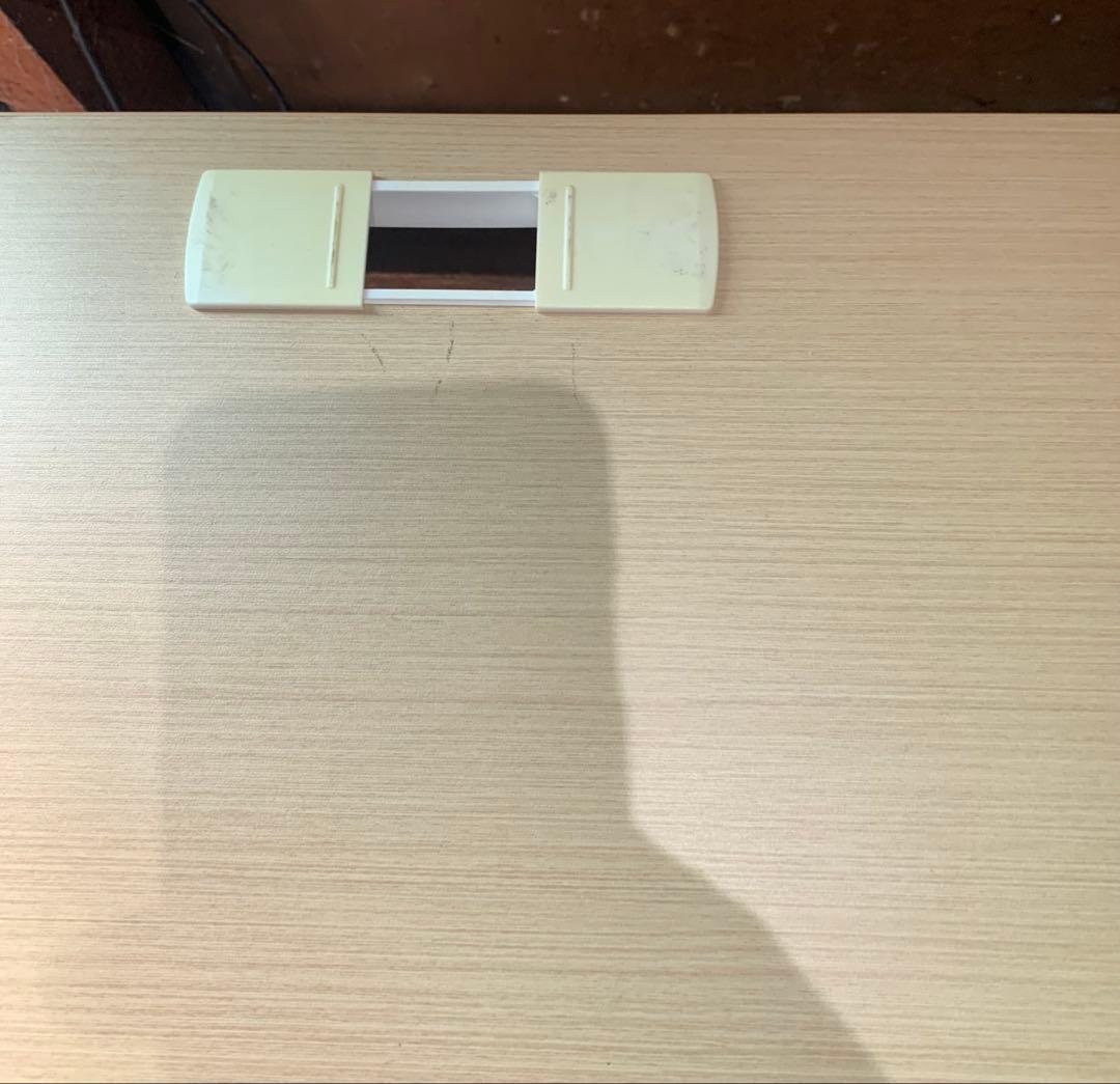 事務机 スチール製 片袖 鍵無し 引取限定