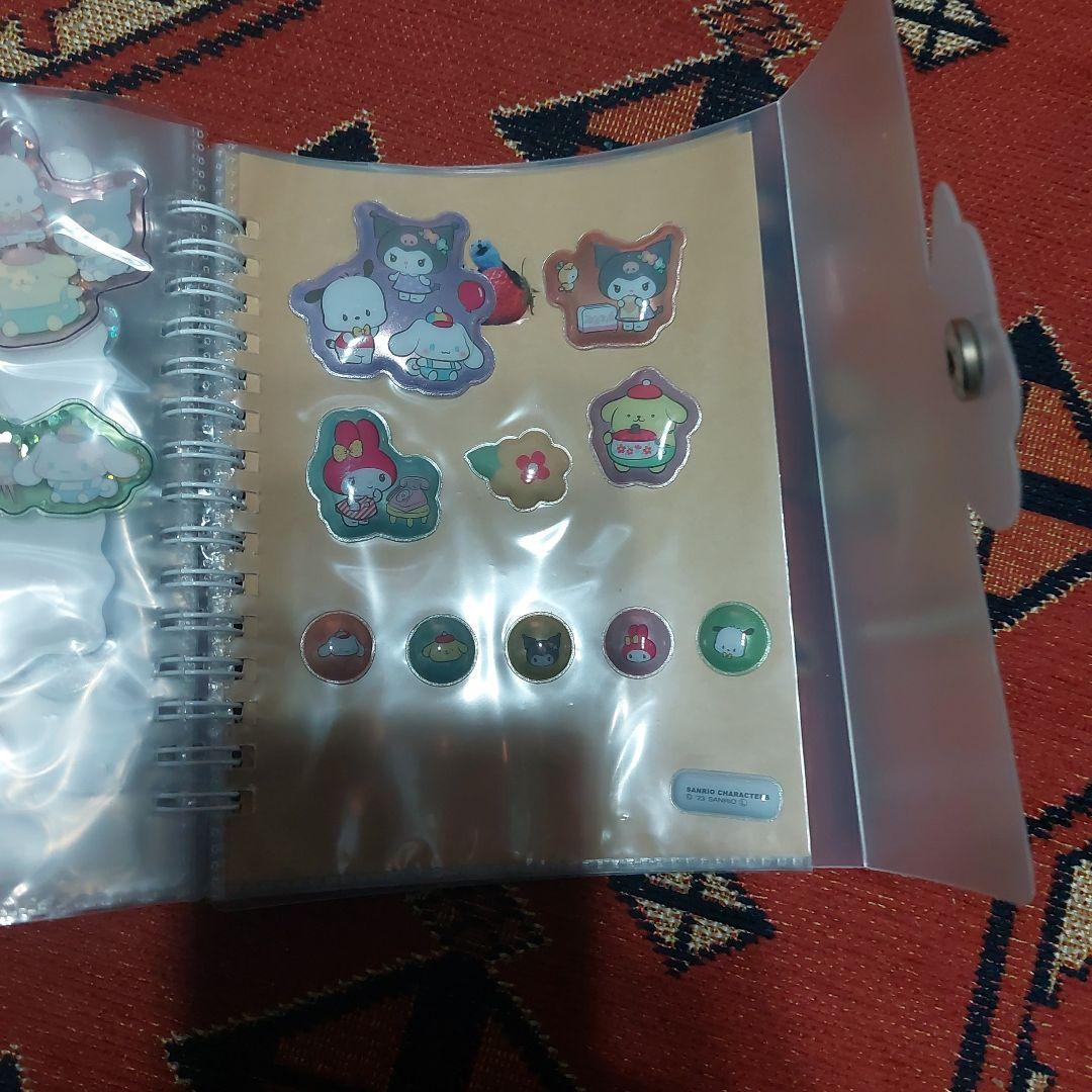 シール帳　サンリオ