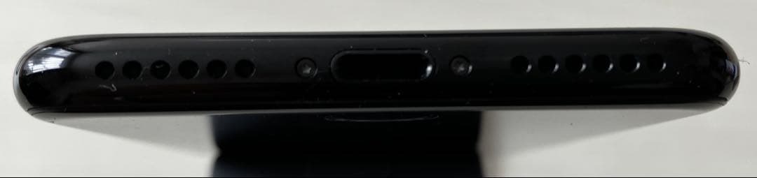 【新品バッテリー交換済】iPhone7 128GB ジェットブラック