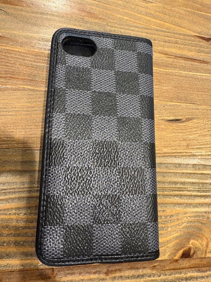 ルイヴィトンiPhone8用ケース