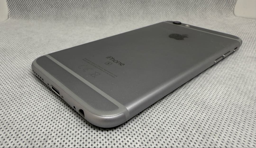 iPhone6S 64GB スペースグレイ