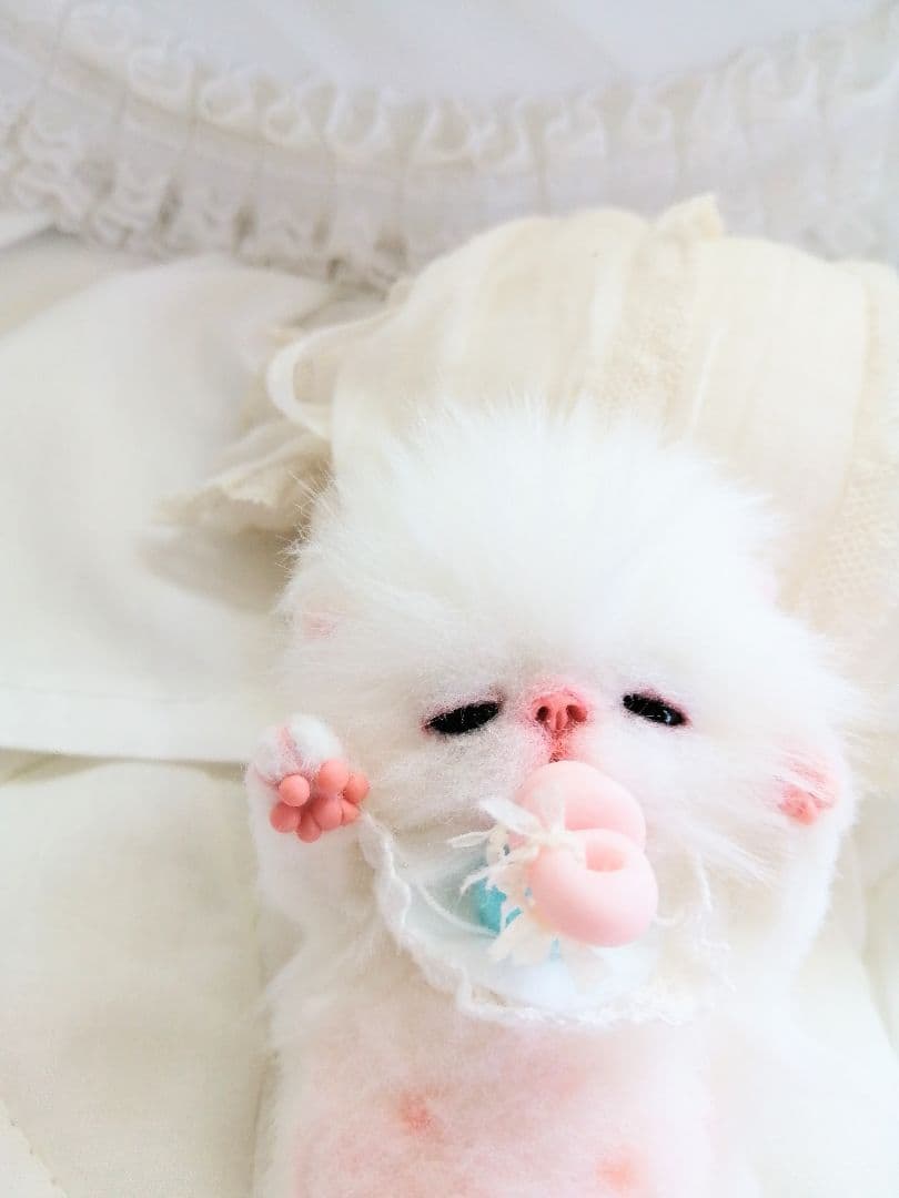 とも様❤️御予約♡おしゃぶり♡お腹ぽっこり子猫ちゃん♡アートドール♡ぬいぐるみ♡