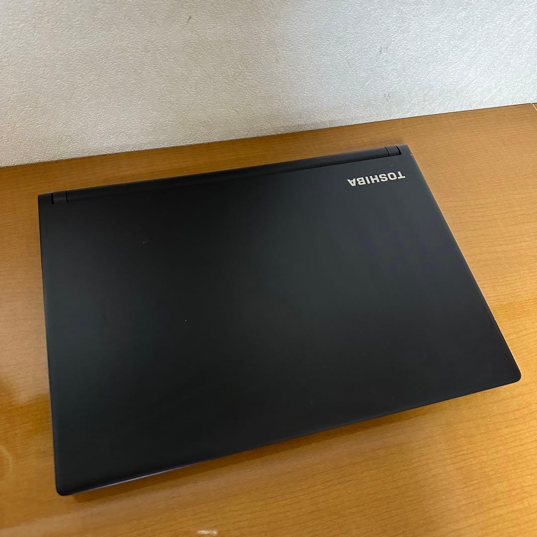 dynabook Rシリーズ　R73/A