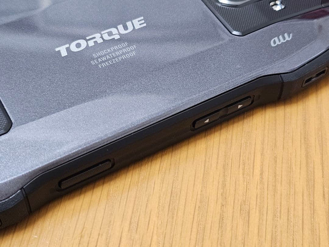 TORQUE G04 KYV46 SIMロック解除済