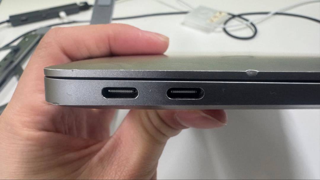 Apple MacBook Air M1, 2020 16GB 1TB画面線あり