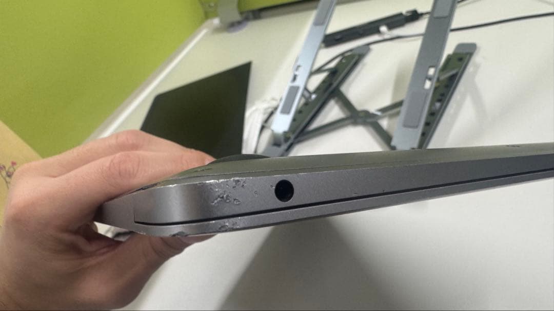 Apple MacBook Air M1, 2020 16GB 1TB画面線あり