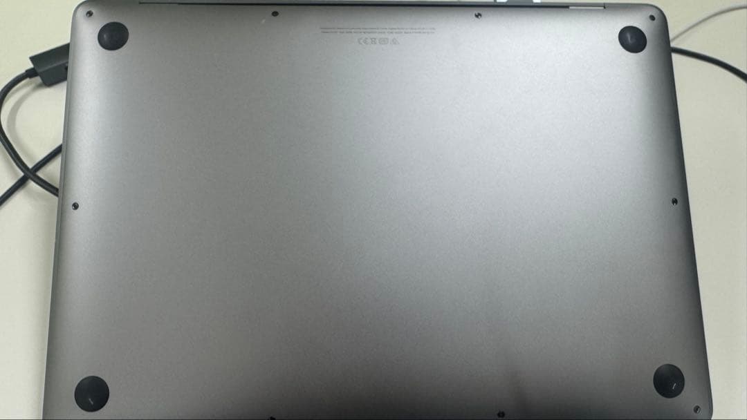 Apple MacBook Air M1, 2020 16GB 1TB画面線あり