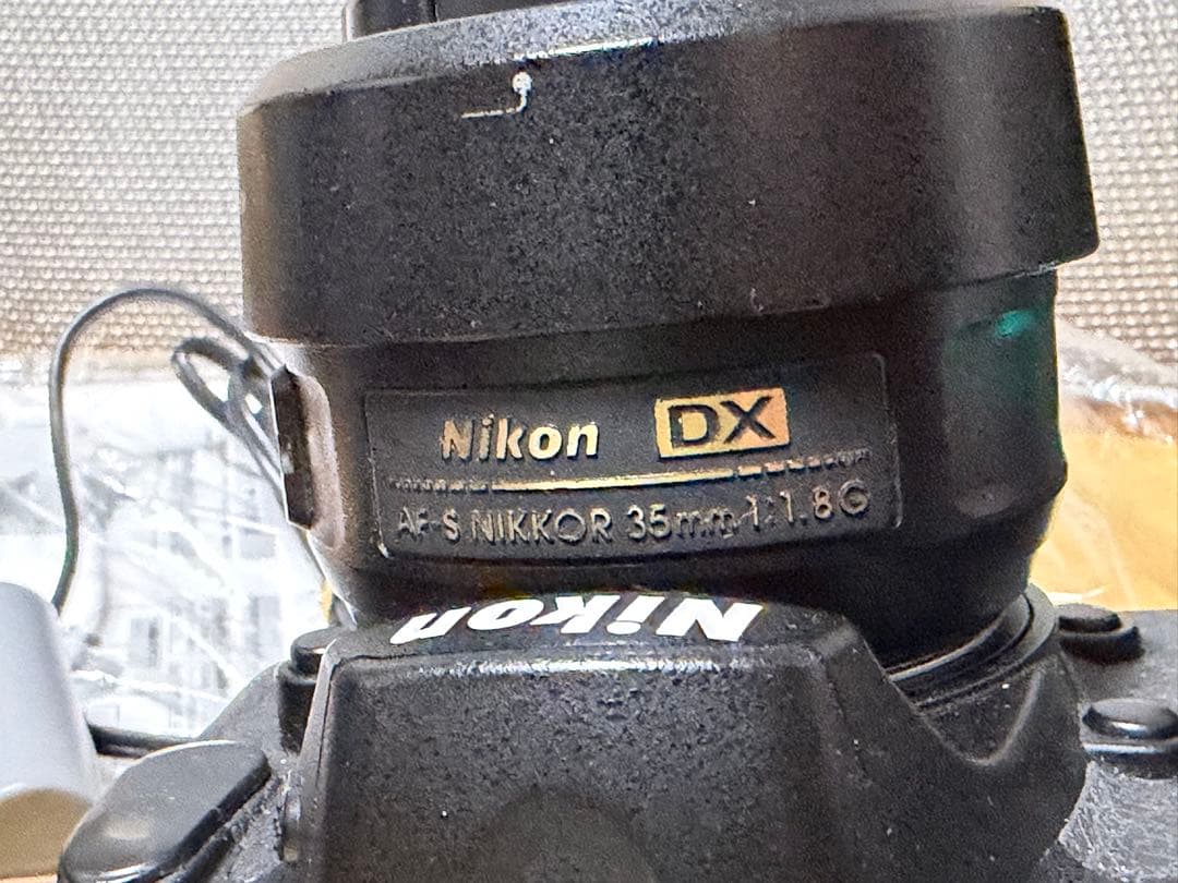 Nikon D300S＋単焦点レンズセット 予備バッテリー付 17900ショット