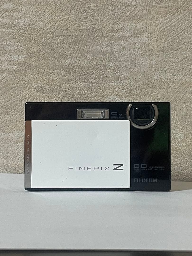 デジタルカメラ FUJIFILM FinePix Z100fd