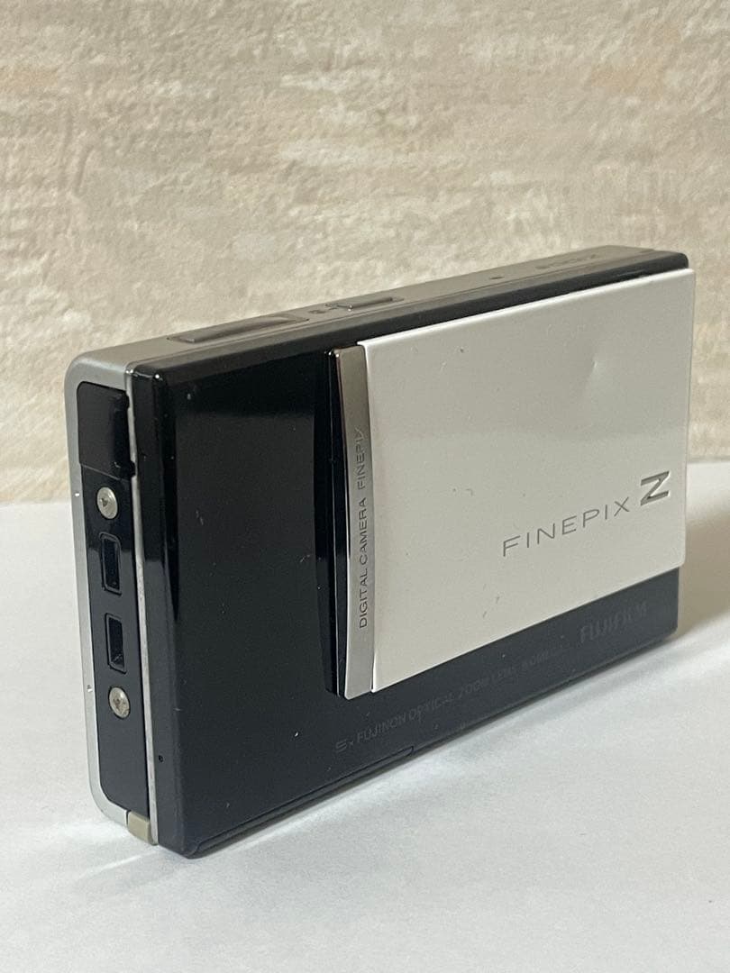 デジタルカメラ FUJIFILM FinePix Z100fd