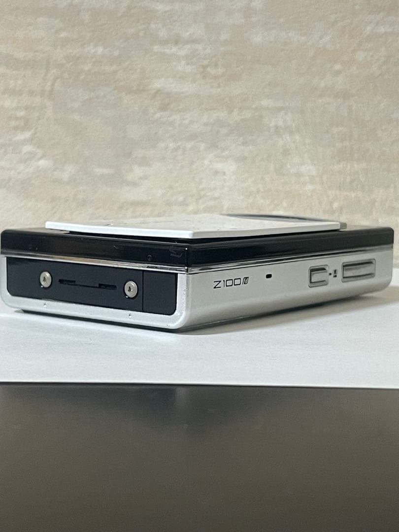 デジタルカメラ FUJIFILM FinePix Z100fd