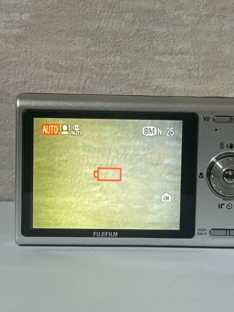 デジタルカメラ FUJIFILM FinePix Z100fd