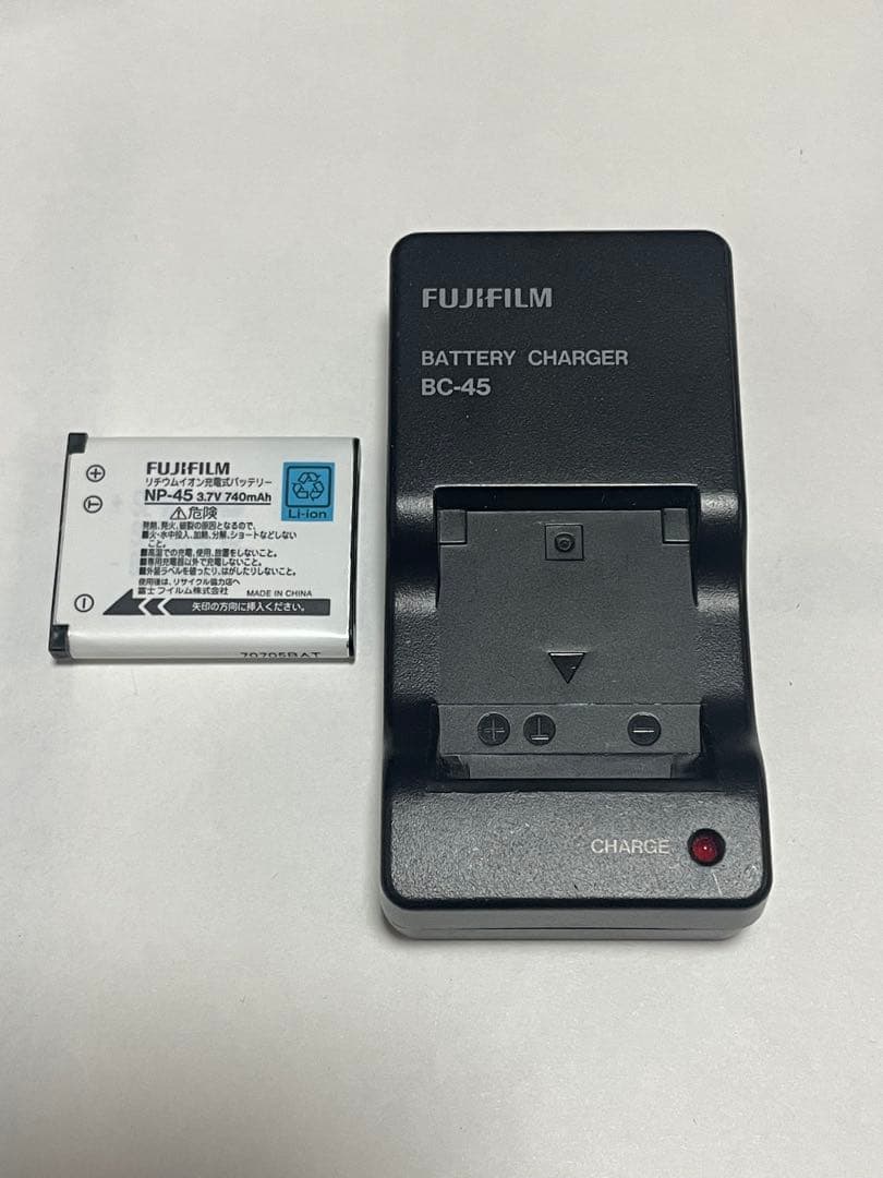 デジタルカメラ FUJIFILM FinePix Z100fd