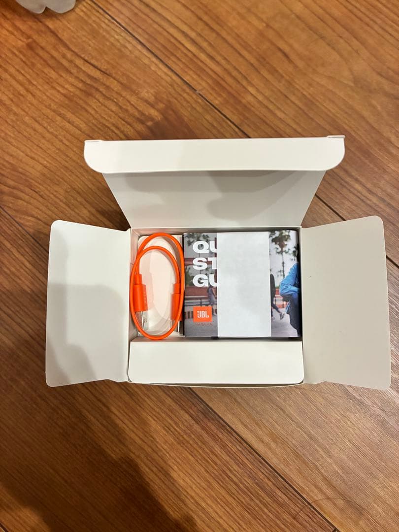 JBL TUNE BEAM 2 GHOST EDITIONワイヤレスイヤホン