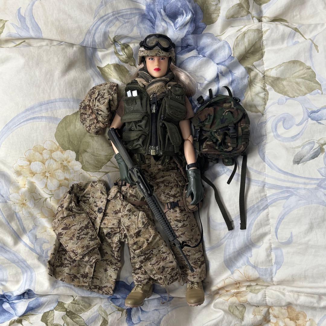 1/6 フィギュア 米軍 女性 兵士 デザート迷彩