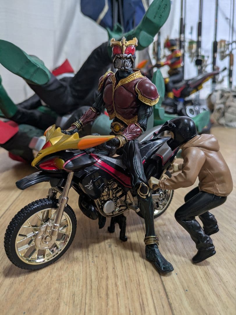 SIC仮面ライダークウガ アクションフィギュア＋ビートチェイサー？セット