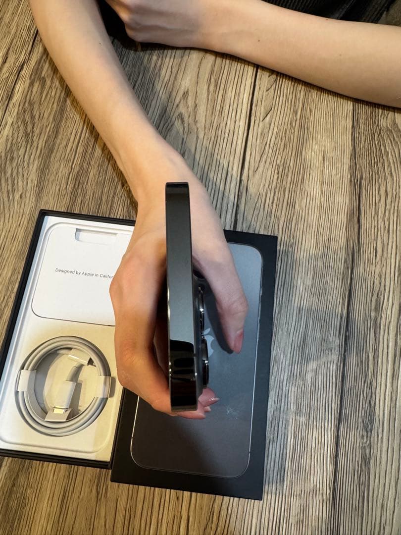 Apple iPhone 13 Pro グラファイト 本体