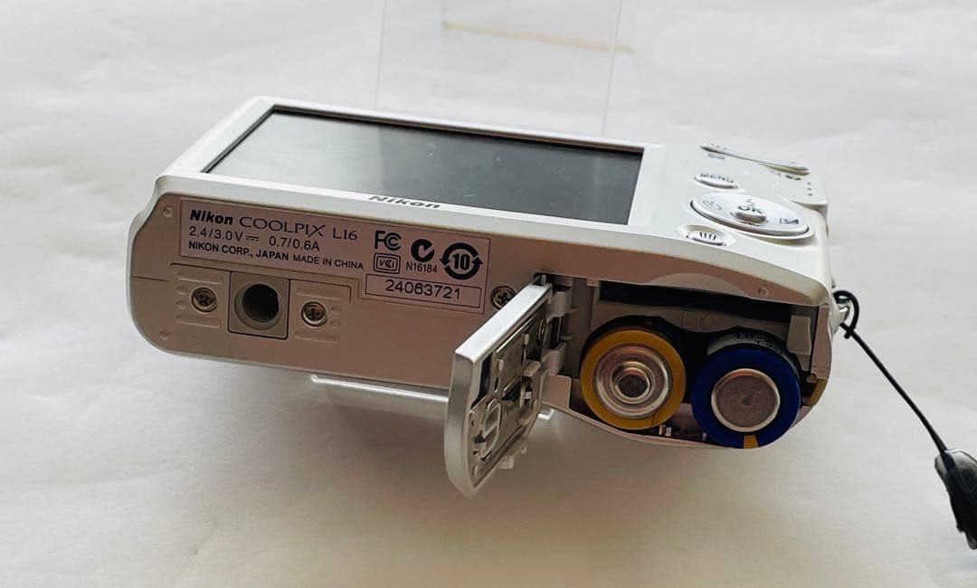 Nikon COOLPIX L16 コンパクトデジタルカメラ