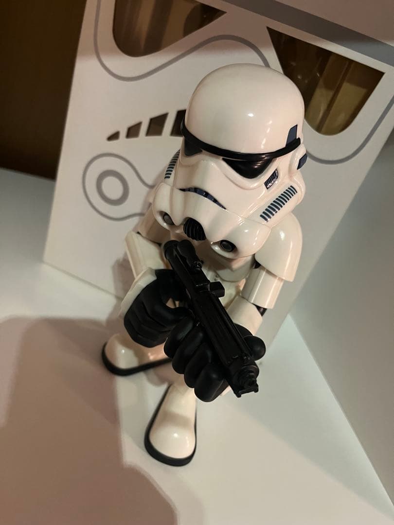 ストーム トルーパー　メディコムトイ