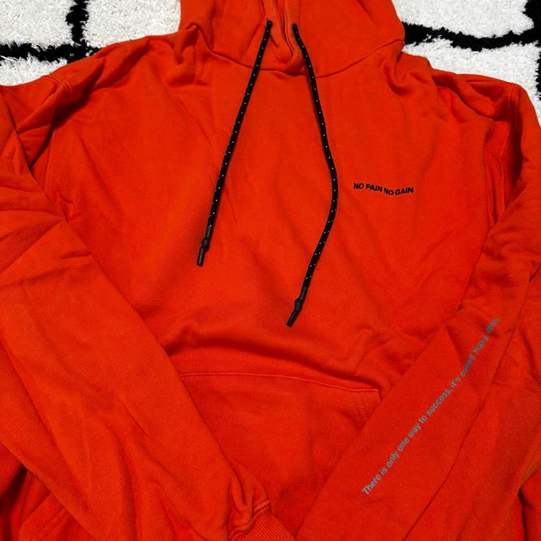 数原龍友 NO PAIN NO GAIN オレンジ パーカー