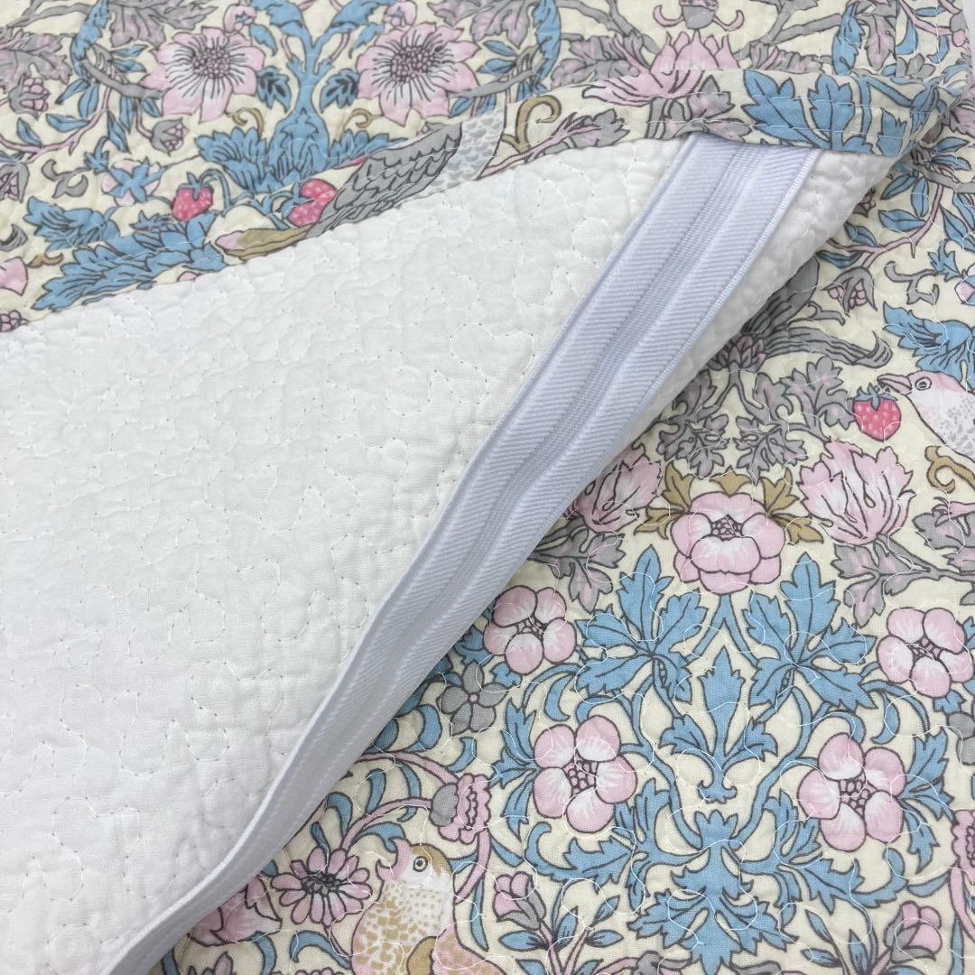 敷パッドNo.３　 水洗い敷きパッド ウォッシュキルト敷パッド 　いちご泥棒　P