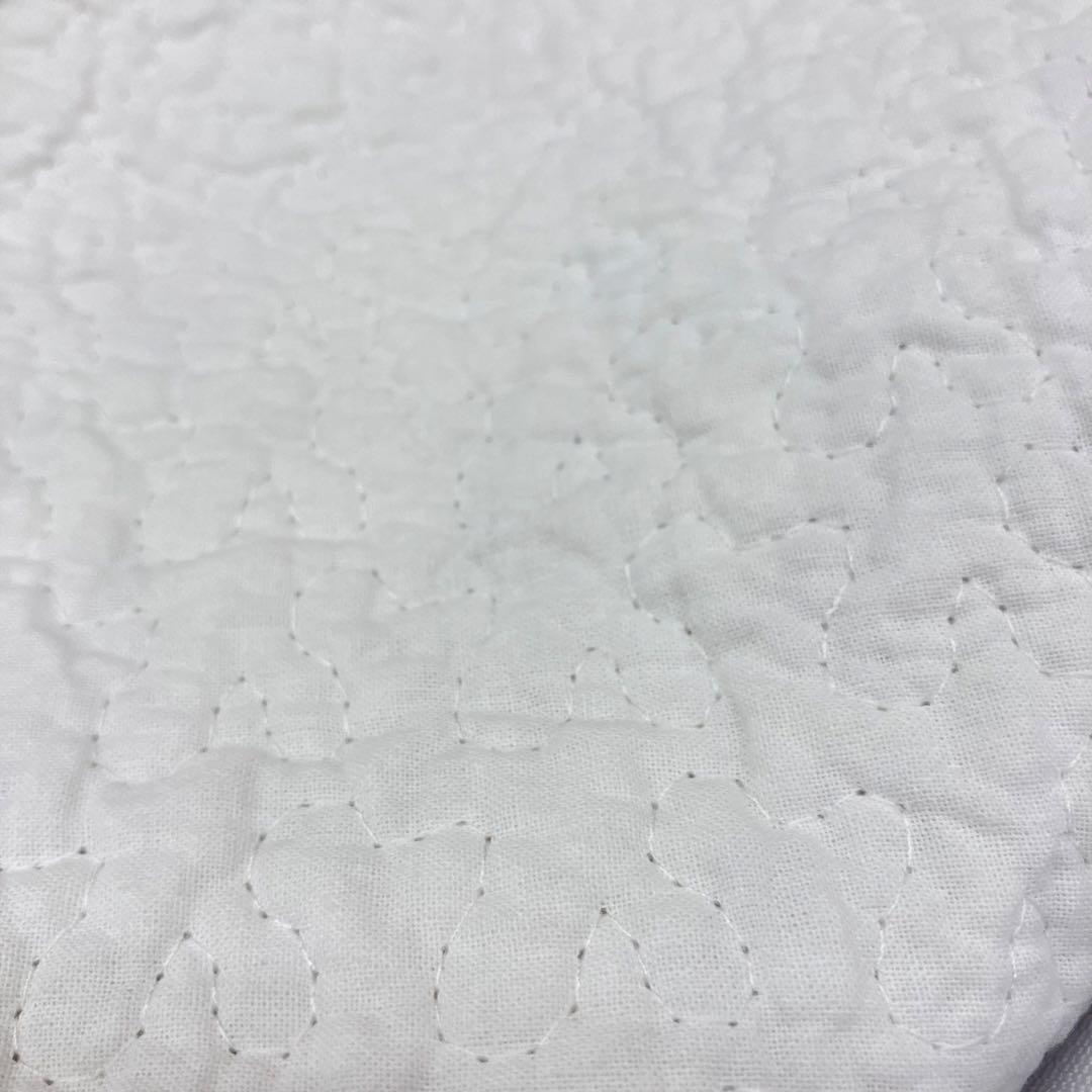 敷パッドNo.３　 水洗い敷きパッド ウォッシュキルト敷パッド 　いちご泥棒　P