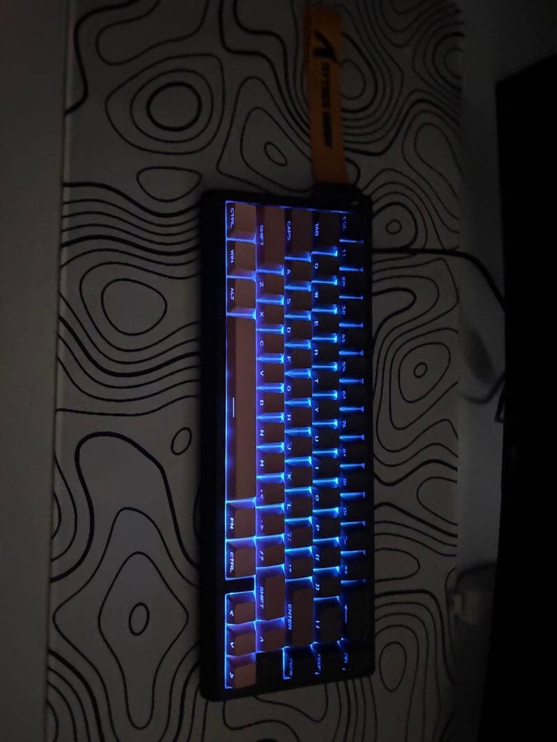 いきしちにATTACK SHARK X68HE