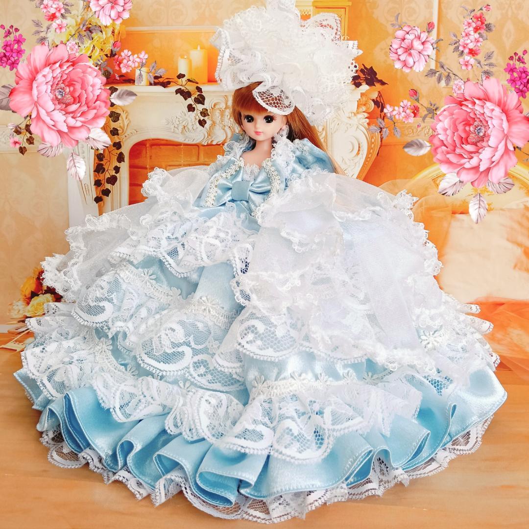 リカちゃんサイズ　お姫様ドレス　アイスブルー　22㎝ドール服　氷雪姫　手作り