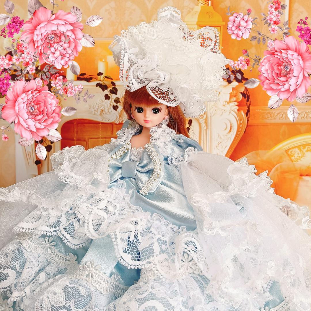 リカちゃんサイズ　お姫様ドレス　アイスブルー　22㎝ドール服　氷雪姫　手作り