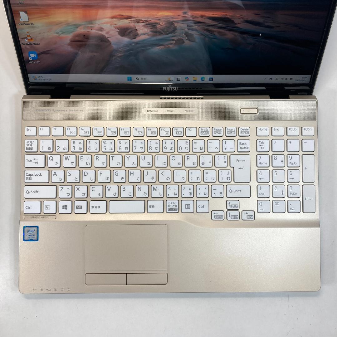Fujitsu 富士通 ノートパソコン i3 SSD Windows11 PC