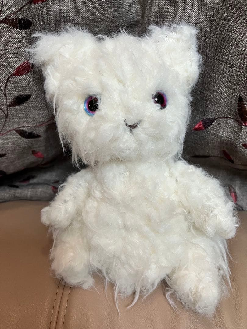 白猫ぬいぐるみ 白ネコ　シロネコ