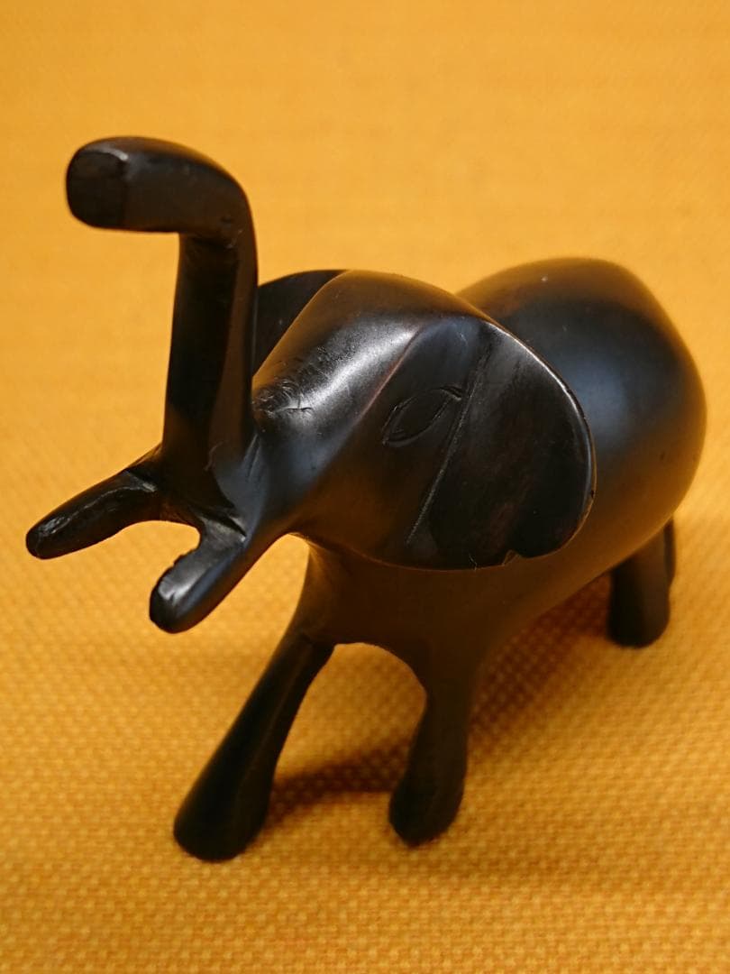 ゾウ　象　銅製　ブロンズ像　彫像　置物　インテリア　工芸品　美術品　A1385