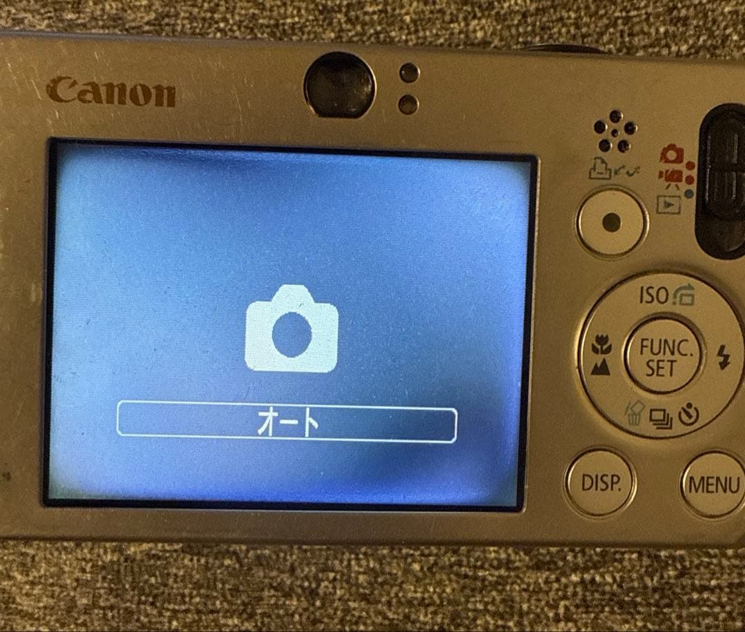 ★ジャンク★　CANON　IXY デジタルカメラ 純正バッテリー充電器付属