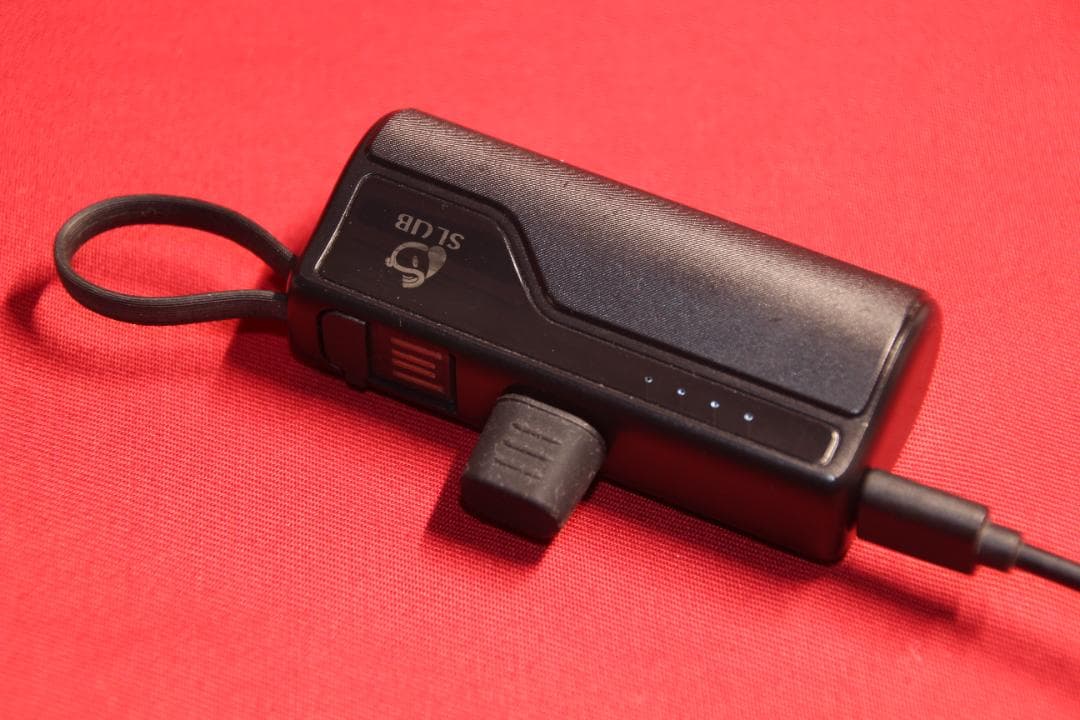 【再3・値下げ】iPhone SE (第1世代)32GB ゴールド+おまけ