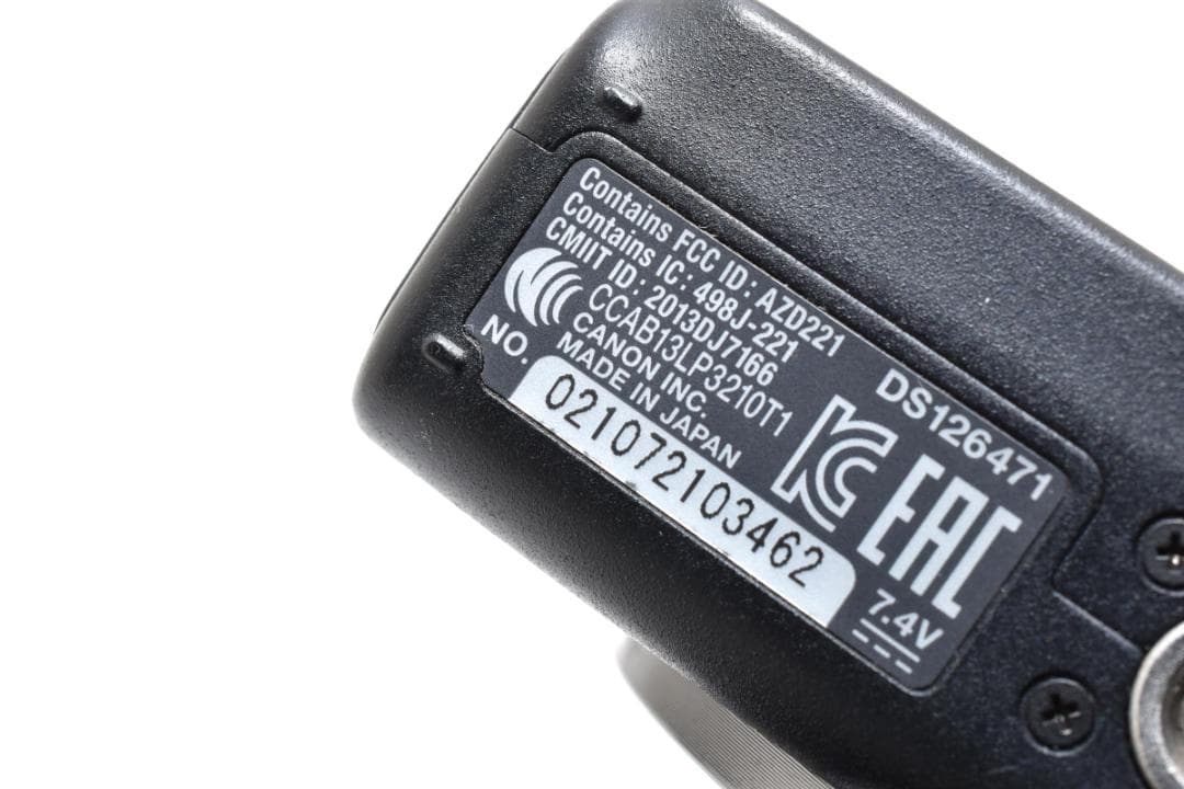 ＜1033＞ Canonミラーレス一眼EOS M2ボディEOSM2BK-BODY