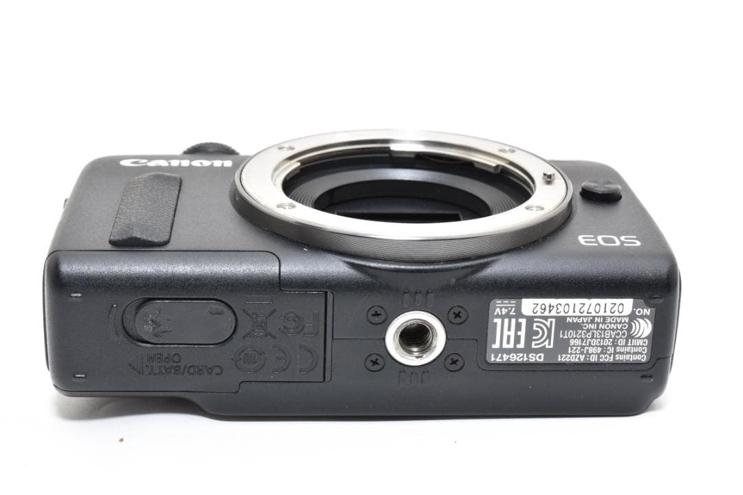 ＜1033＞ Canonミラーレス一眼EOS M2ボディEOSM2BK-BODY
