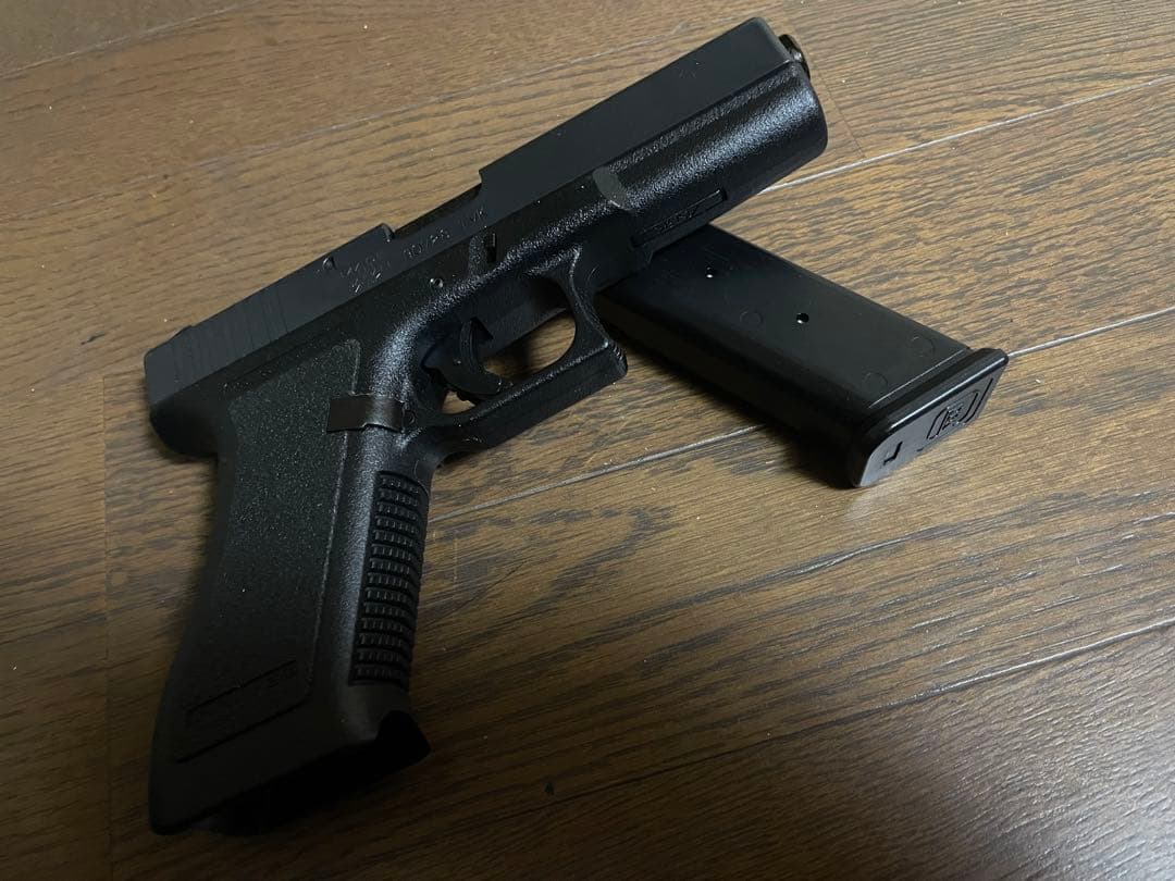 MGC GLOCK 17 ガスブローバック