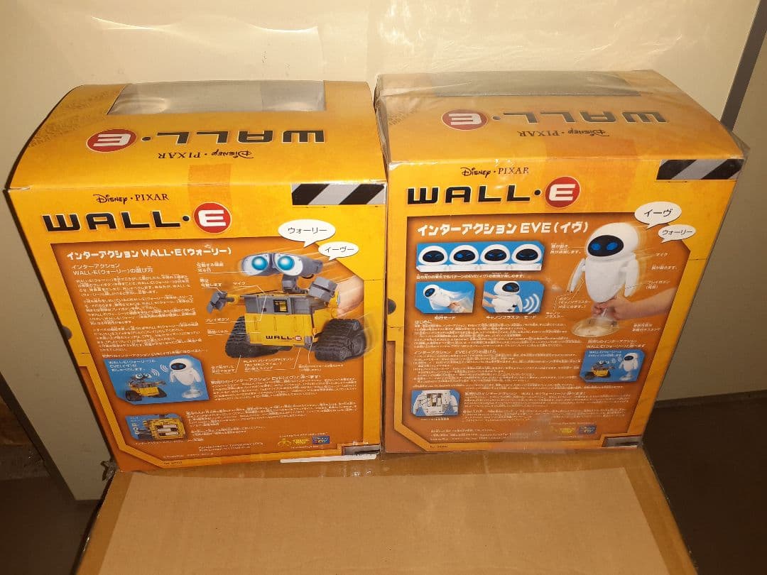 WALL-E ウォーリー　イヴ　インターアクション　２体セット　未開封