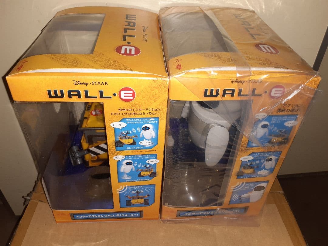 WALL-E ウォーリー　イヴ　インターアクション　２体セット　未開封