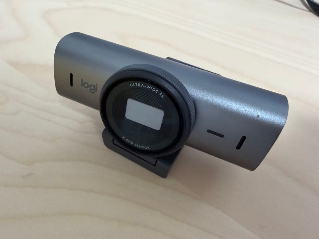 ロジクール　BRIO 700 4K プライバシーシャッター　グラファイト